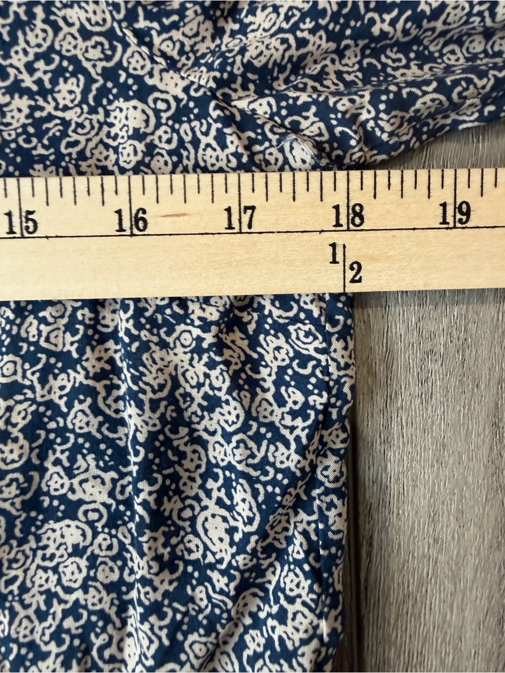 Anthropologie- Maeve Navy Mixed Floral & Dot Button-Up Blouse (0) - Picture 8 of 11